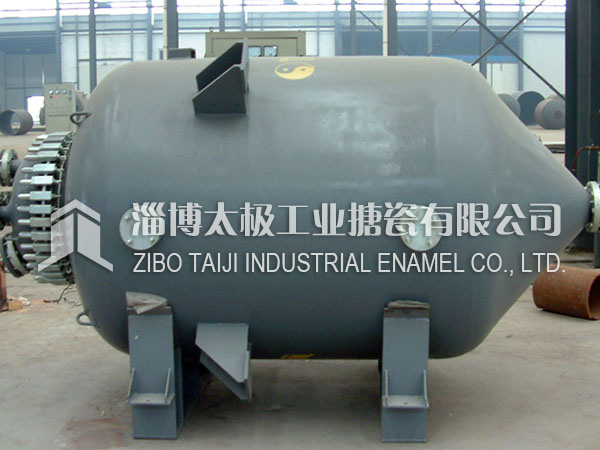 搪玻璃反應釜設備的搪玻璃層性質要求